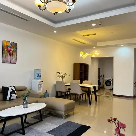 Vinhomes Royal City Luxury Apartment 2 Br